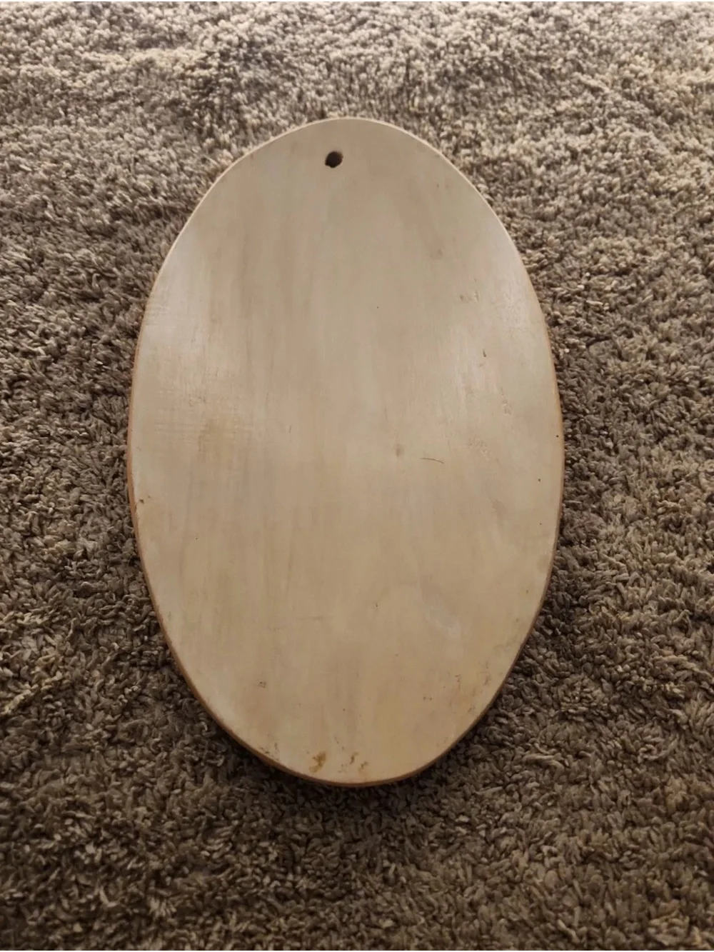 Handcrafted Cream Oval Wall Plaque with Apple Design